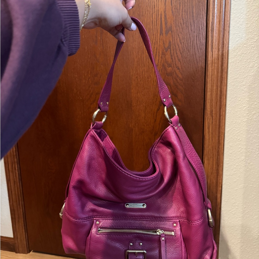 Michael Kors Elegant Plum Leather Shoulder Bag